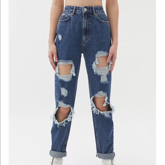 Blue ripped boyfriend jeans from urban outfitters - Picture 3 of 5